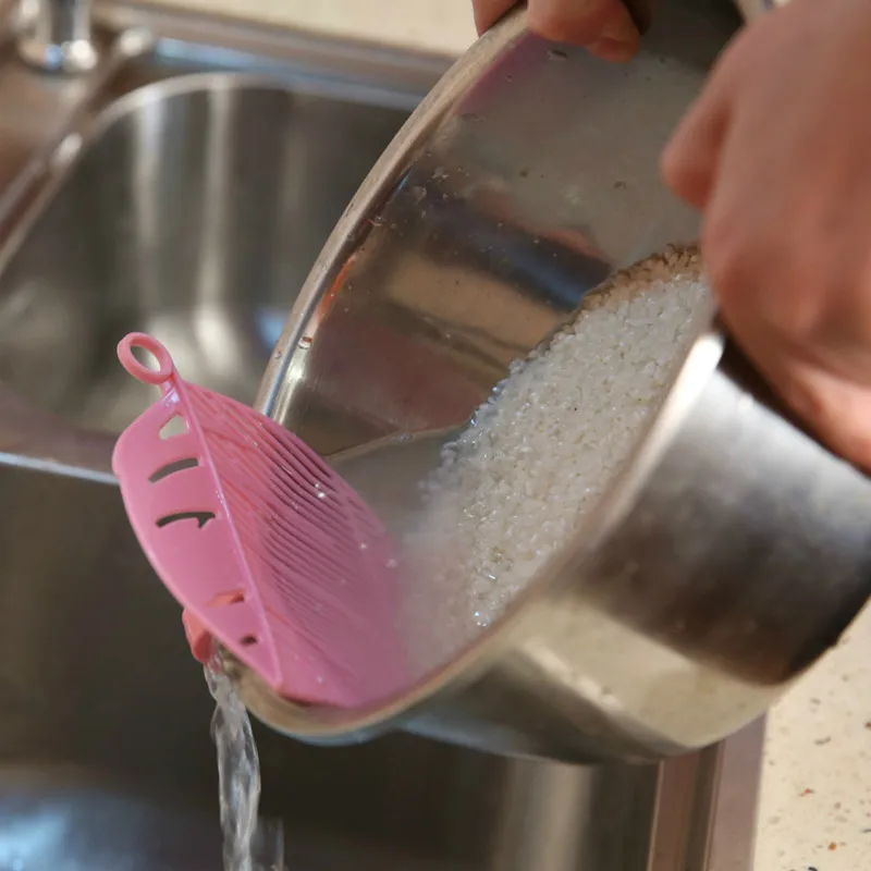 Kitchen Tool Snap-on Leaf Shape Drain Board Retaining Rice Vegetable Noodle Plastic Filter Block Rice Cleaning Strainer Gadgets
Kitchen Tool Snap-on Leaf Shape Drain Board Retaining Rice Vegetable Noodle Plastic Filter Block Rice Cleaning Strainer Gadgets