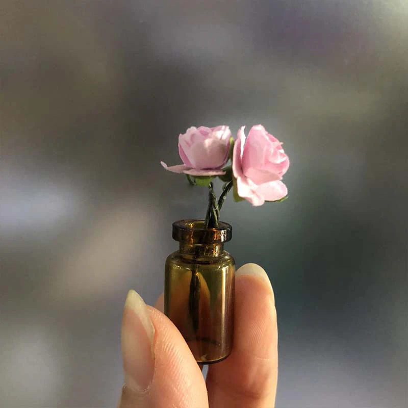 A01-X476 children baby Toy 1:12 Dollhouse mini Miniature rement Doll accessories Brown glass flower 1pcs
A01-X476 children baby Toy 1:12 Dollhouse mini Miniature rement Doll accessories Brown glass flower 1pcs