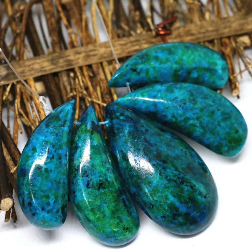 Chrysocolla Drops Trillion Shape 29x11mm Front To Back Drilled Beads Matching Pair Smooth Teal Color Drops For Earring Making 34132