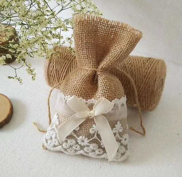 50 Hessian Burlap Bag with Laces Decoration Rustic Wedding Favors Bags (6" x 4") Wedding Decoration Engagement Decorations
50 Hessian Burlap Bag with Laces Decoration Rustic Wedding Favors Bags (6" x 4") Wedding Decoration Engagement Decorations
