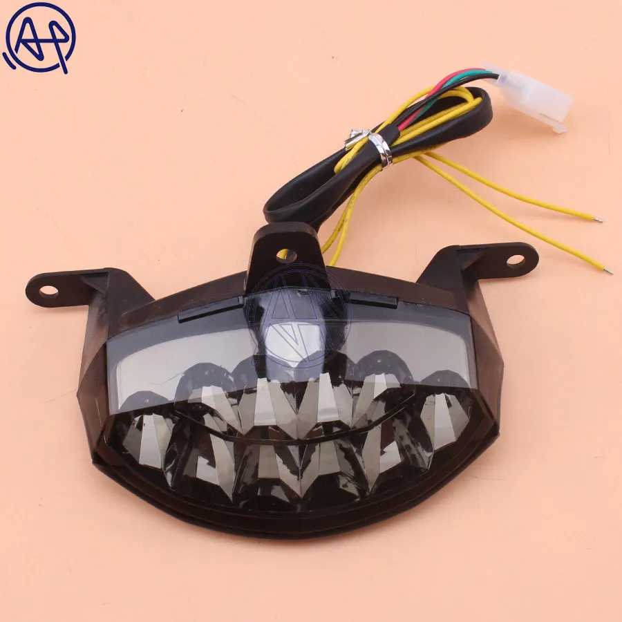 1pcs Motorcycle Smoke LENS Integrated LED Brake Stop Warning Tail Light+Turn Signals Light For For KTM Duke 125/200/390 2012-14
1pcs Motorcycle Smoke LENS Integrated LED Brake Stop Warning Tail Light+Turn Signals Light For For KTM Duke 125/200/390 2012-14