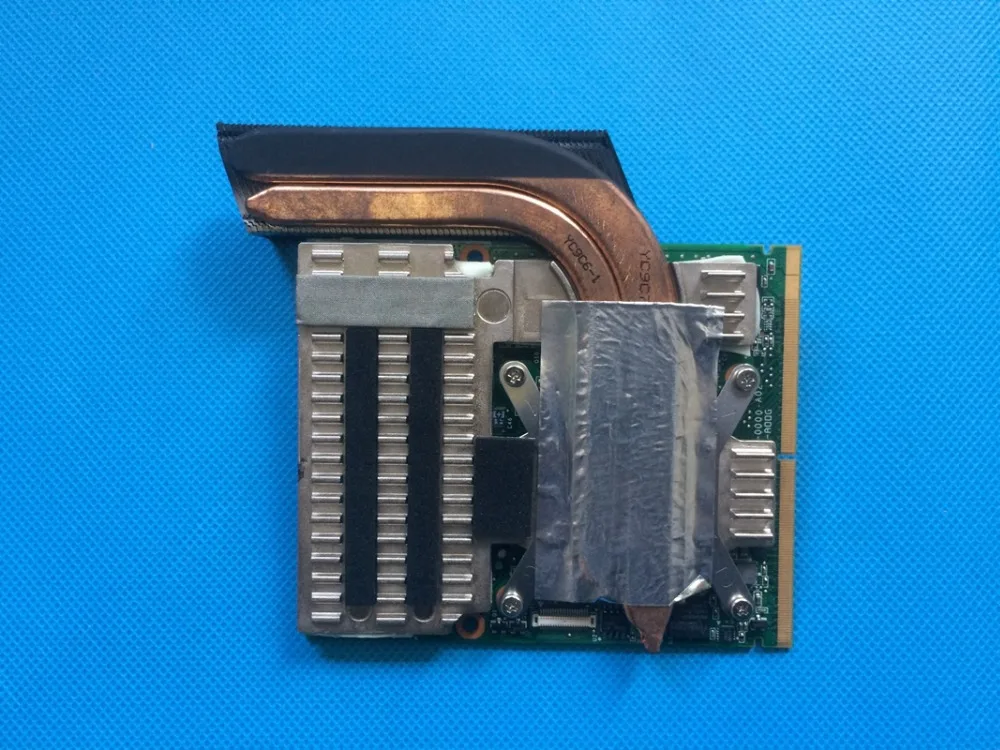 Genuine New Master Card GTX 280M 1GB MXM3.0b Video Card w/ Heat-sink - X648M / 0X648M / CN-0X648M for Alienware M17x R1
Genuine New Master Card GTX 280M 1GB MXM3.0b Video Card w/ Heat-sink - X648M / 0X648M / CN-0X648M for Alienware M17x R1