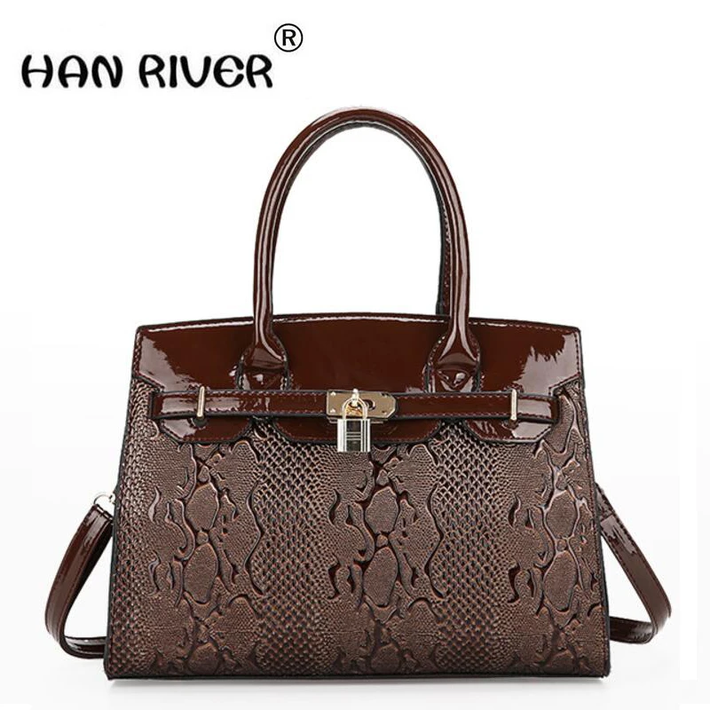 HANRIVER 2018 female bag new luxury patent leather platinum bag contracted temperament female hand bill of lading shoulder bag
HANRIVER 2018 female bag new luxury patent leather platinum bag contracted temperament female hand bill of lading shoulder bag