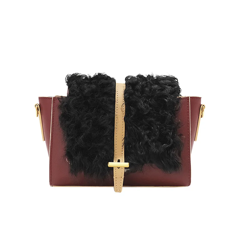 Stitching wings bag 2018 new autumn and winter new leather shoulder bag diagonal cross bag
Stitching wings bag 2018 new autumn and winter new leather shoulder bag diagonal cross bag