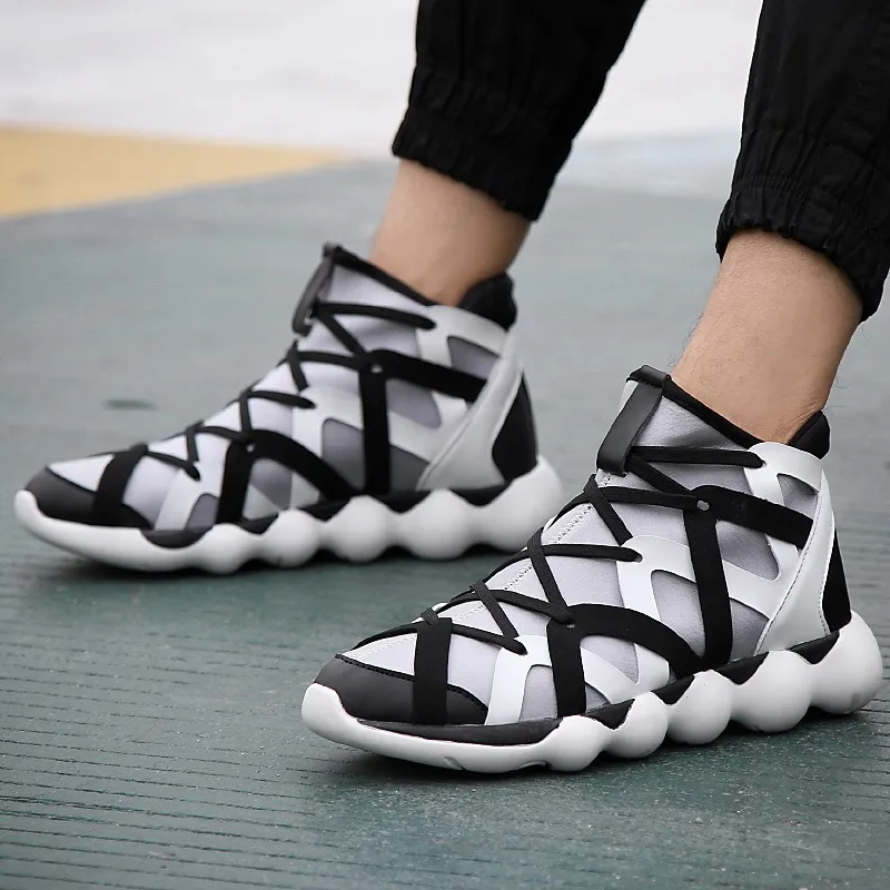 Men's shoes new high quality vulcanized shoes men's fashion casual shoes set men's spring and autumn canvas high shoes black red
Men's shoes new high quality vulcanized shoes men's fashion casual shoes set men's spring and autumn canvas high shoes black red