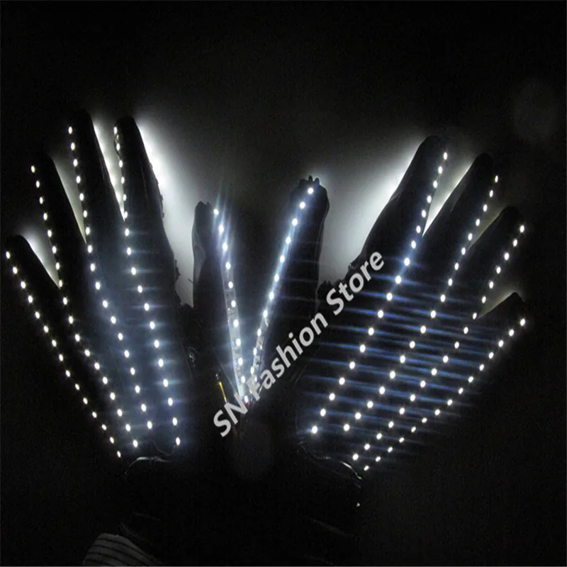 T15 LED gloves lighting costumes ballroom dance props white color two sides light gloves burst model gloves party dj disco wears
T15 LED gloves lighting costumes ballroom dance props white color two sides light gloves burst model gloves party dj disco wears