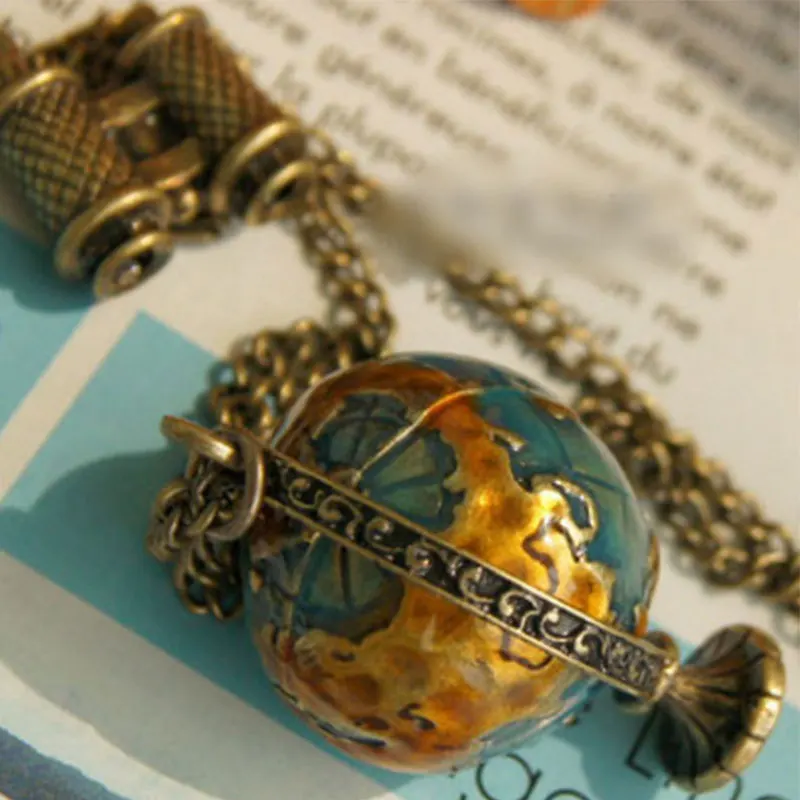 1 Pc Fashion Retro Miniature Telescope Global Travel Globe Necklace Sweater Chain For Jerwelry Gift
1 Pc Fashion Retro Miniature Telescope Global Travel Globe Necklace Sweater Chain For Jerwelry Gift