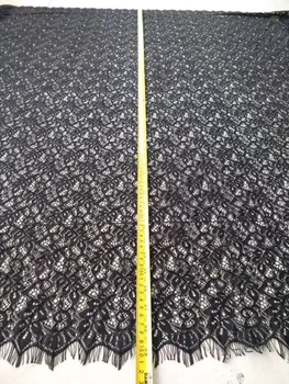 1.5 Meters wide, 3 meters long Black lace cord Off white cording eyelash lace! 2019 Model dress clothing popular lace
1.5 Meters wide, 3 meters long Black lace cord Off white cording eyelash lace! 2019 Model dress clothing popular lace