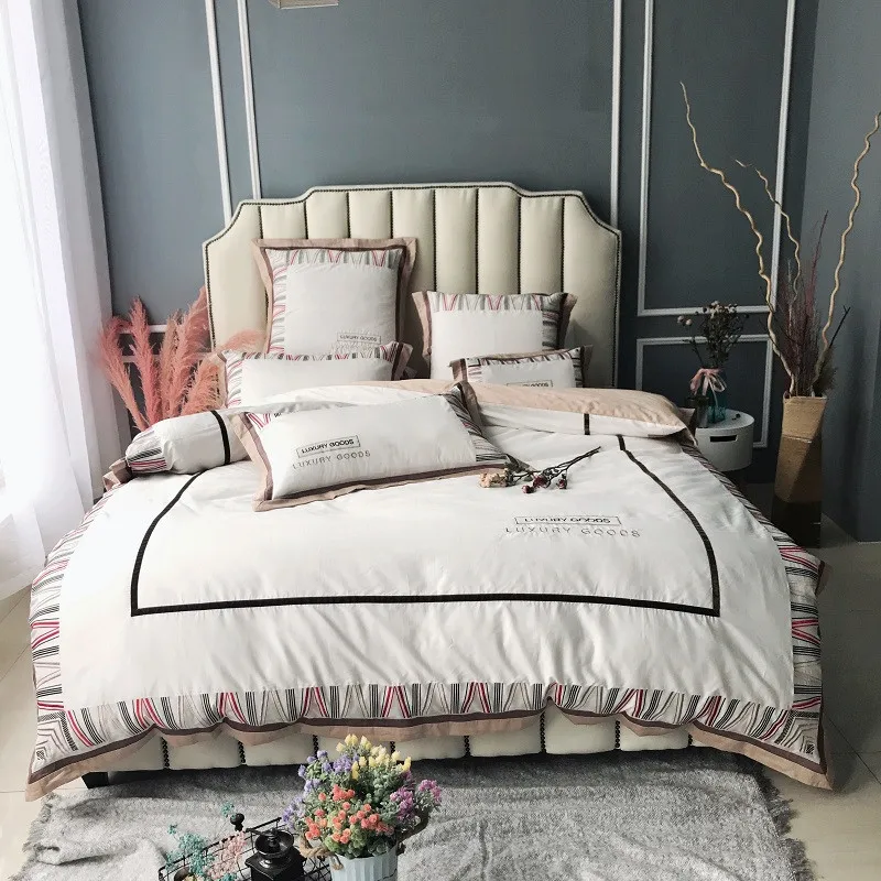 white modern simple style 60S Egypt Cotton Comfortable Bedding set Duvet Cover Bed Linen Bed sheet Pillowcases Queen King size
white modern simple style 60S Egypt Cotton Comfortable Bedding set Duvet Cover Bed Linen Bed sheet Pillowcases Queen King size