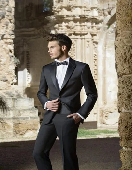 Tailor Made Suits Groom Tuxedos Silver Grey Ceremony Groomsman Boy Bridegroom Suit(jacket+pants+bow tie)
Tailor Made Suits Groom Tuxedos Silver Grey Ceremony Groomsman Boy Bridegroom Suit(jacket+pants+bow tie)
