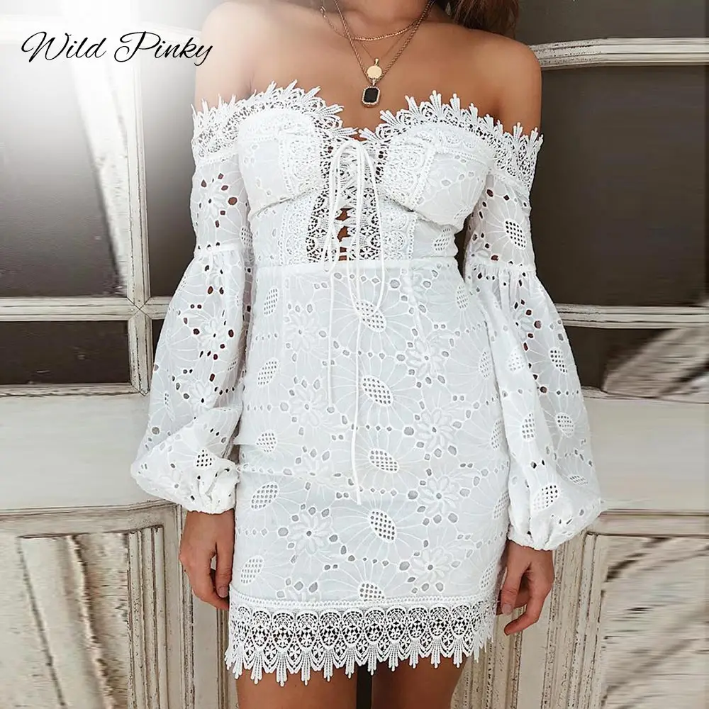 WildPinky Summer Dress 2019 Women Embroidery Casual Beach Short Dress Lace Up White Mini Lace Dress Sexy Party Dresses Vestidos
WildPinky Summer Dress 2019 Women Embroidery Casual Beach Short Dress Lace Up White Mini Lace Dress Sexy Party Dresses Vestidos