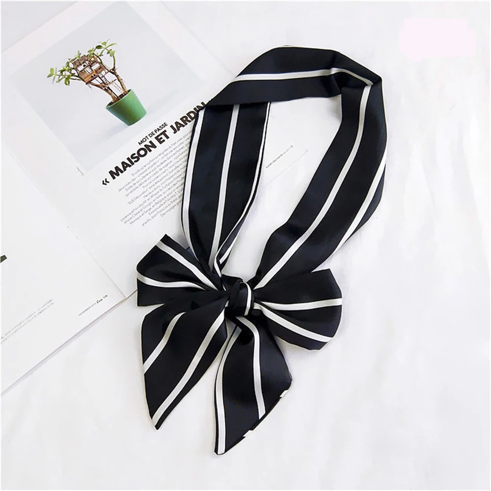 New Vintage Women Small Square Silk Feel Satin Scarf Head Neck Retro Hair Tie Band Small Fashion Square Scarf Bag Tie
New Vintage Women Small Square Silk Feel Satin Scarf Head Neck Retro Hair Tie Band Small Fashion Square Scarf Bag Tie