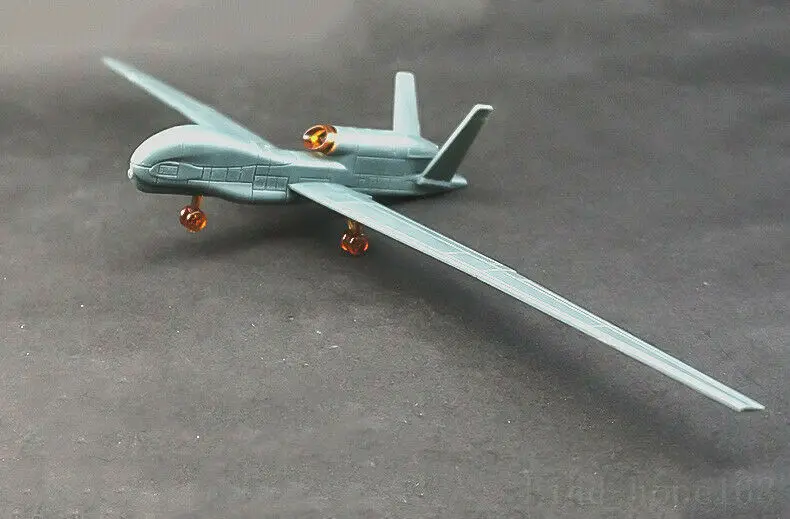 4D RQ-4A Global Hawk UAV Model Fighter Assembled Model Puzzle Building Figure TOY 1:133
4D RQ-4A Global Hawk UAV Model Fighter Assembled Model Puzzle Building Figure TOY 1:133