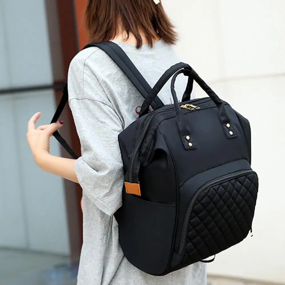 Large Capacity Mommy Travel Backpack Maternity Nappy Bag Pure Color Nursing Baby Bags Big Nylon Maternity Nappy Top-handle Bags
Large Capacity Mommy Travel Backpack Maternity Nappy Bag Pure Color Nursing Baby Bags Big Nylon Maternity Nappy Top-handle Bags