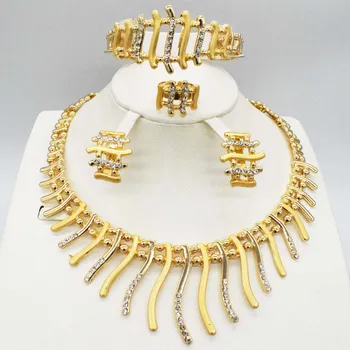2019 Bridal Gift Nigerian Wedding African Beads Jewelry Set Brand Woman Fashion Dubai Gold Color Jewelry Set Wholesale Design
2019 Bridal Gift Nigerian Wedding African Beads Jewelry Set Brand Woman Fashion Dubai Gold Color Jewelry Set Wholesale Design