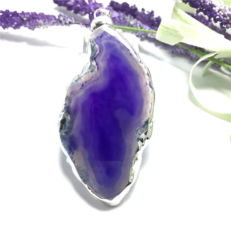 Beautiful Natural Agate Slice Pandent Crystal Quartz Geode Necklace Irregular Polished Mineral as Gift
Beautiful Natural Agate Slice Pandent Crystal Quartz Geode Necklace Irregular Polished Mineral as Gift