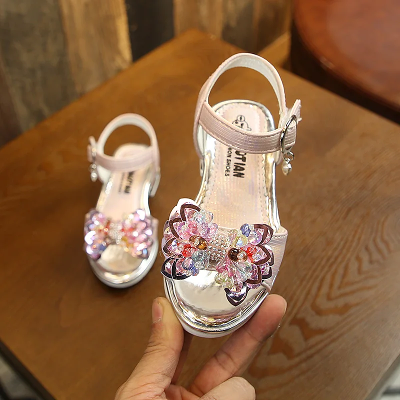 Girls Sandals Summer Children Princess Shoes Kids Baby Girls Soft Performance Shoes With Bow Fashion Girls Party Sandals
Girls Sandals Summer Children Princess Shoes Kids Baby Girls Soft Performance Shoes With Bow Fashion Girls Party Sandals