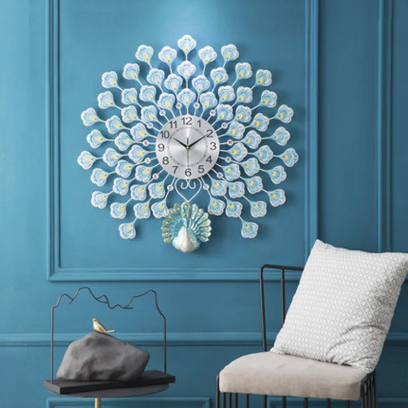 Creative Simple Three-dimensional Peacock Wall Clock Mute Living Room Clock European Modern Home Fashion Decorative Quartz Clock
Creative Simple Three-dimensional Peacock Wall Clock Mute Living Room Clock European Modern Home Fashion Decorative Quartz Clock
