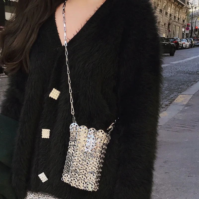 Luxury Designer Women Bags Pure Metal Sequins Chain Woven Bag Hollow Evening Bags Clutch Female Travel Holiday Shoulder Bag
Luxury Designer Women Bags Pure Metal Sequins Chain Woven Bag Hollow Evening Bags Clutch Female Travel Holiday Shoulder Bag