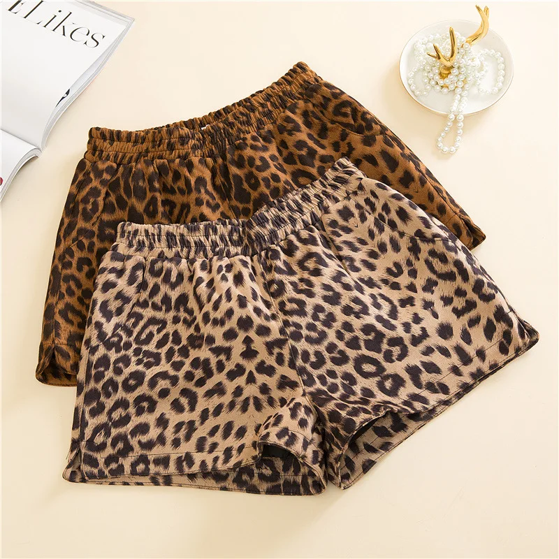 2019 Fashion New High quality Female Leopard Shorts High Waist Autumn Winter Thick Elastic Waist Lined Korean Wild Slim Shorts
2019 Fashion New High quality Female Leopard Shorts High Waist Autumn Winter Thick Elastic Waist Lined Korean Wild Slim Shorts