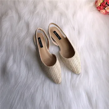 Shoe Children Many Spring and Summer Korean Version of Warm White Natural Grass Breathable Material Wood Root Single Shoes
Shoe Children Many Spring and Summer Korean Version of Warm White Natural Grass Breathable Material Wood Root Single Shoes