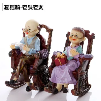 Old man and wife couples decorate small grandparents home decorations creative marriage father's day gift
Old man and wife couples decorate small grandparents home decorations creative marriage father's day gift