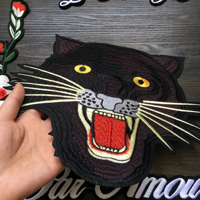 Black-Jaguar-Flowers-Embroidered-Applique-Patches-for-Clothes-Iron-on-Patch-Applique-for-DIY-Fashion-Clothes (1)