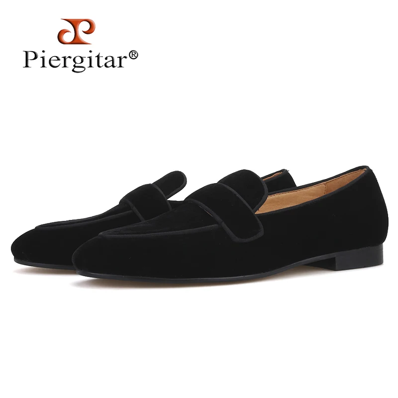 Piergitar 2019 Handmade Black colors men's loafers Fashion party and wedding men velvet shoes smoking slippers leather insole
Piergitar 2019 Handmade Black colors men's loafers Fashion party and wedding men velvet shoes smoking slippers leather insole