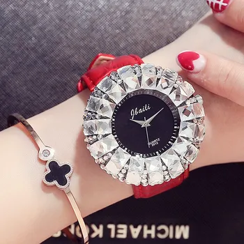 2020 Top Brand Ladies Hodinky Bling Big Drill Luxury Charming Watches Dress Bayan Saats Luxo Diamond Women Clocks Quartz relogio
2020 Top Brand Ladies Hodinky Bling Big Drill Luxury Charming Watches Dress Bayan Saats Luxo Diamond Women Clocks Quartz relogio