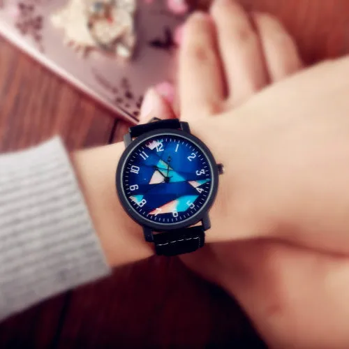 Korean Fashion Men Wristwatches Creative Personality Simple Women Watch Students Lovers' Quartz Watches
Korean Fashion Men Wristwatches Creative Personality Simple Women Watch Students Lovers' Quartz Watches