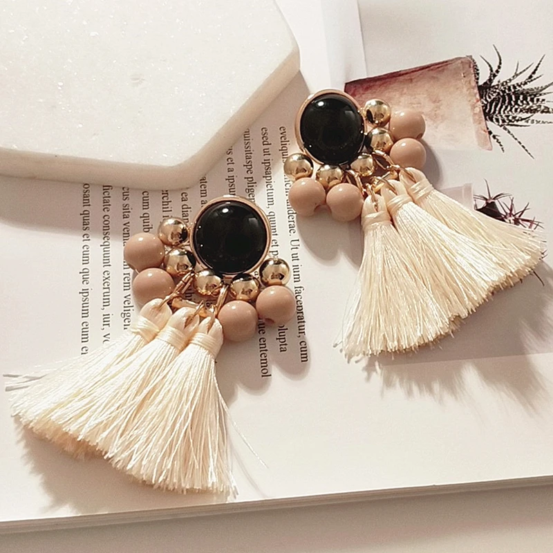 HOCOLE Trendy Earings Jewelry Bohemian Tassel Earrings boucle d'oreille Silk Fabric Long Drop Earrings For Women Wedding Jewelry
HOCOLE Trendy Earings Jewelry Bohemian Tassel Earrings boucle d'oreille Silk Fabric Long Drop Earrings For Women Wedding Jewelry
