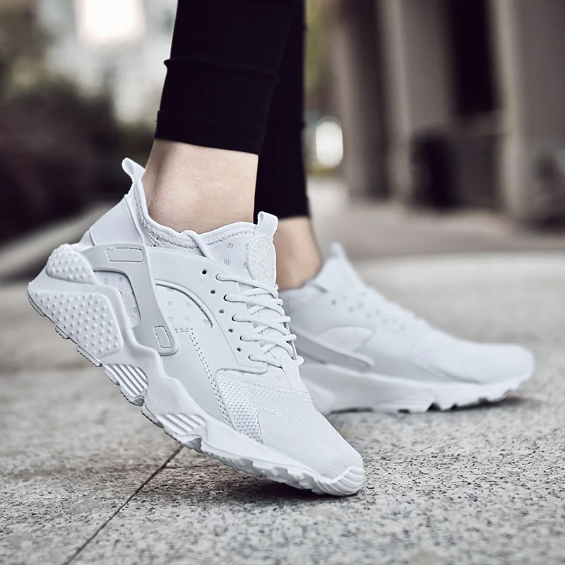 New Arrival Unisex Outdoor Running Shoes Woman Breathable Athletic Training Shoes Comfortable Sports Shoes Sneakers for Men
New Arrival Unisex Outdoor Running Shoes Woman Breathable Athletic Training Shoes Comfortable Sports Shoes Sneakers for Men