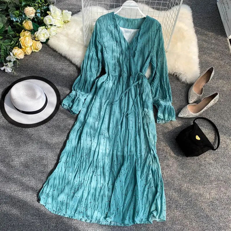 Women 2019 Spring Summer Sexy V Neck Long Flare Sleeve Print Chiffon Long Dress Women Vintage Casual Holiday Vestidos
Women 2019 Spring Summer Sexy V Neck Long Flare Sleeve Print Chiffon Long Dress Women Vintage Casual Holiday Vestidos