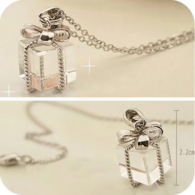 New Fashion Transparent Gift Box Bow Packs Long Chain Pretty Necklace Sweater Clear Pendant Jewelry Gift
New Fashion Transparent Gift Box Bow Packs Long Chain Pretty Necklace Sweater Clear Pendant Jewelry Gift