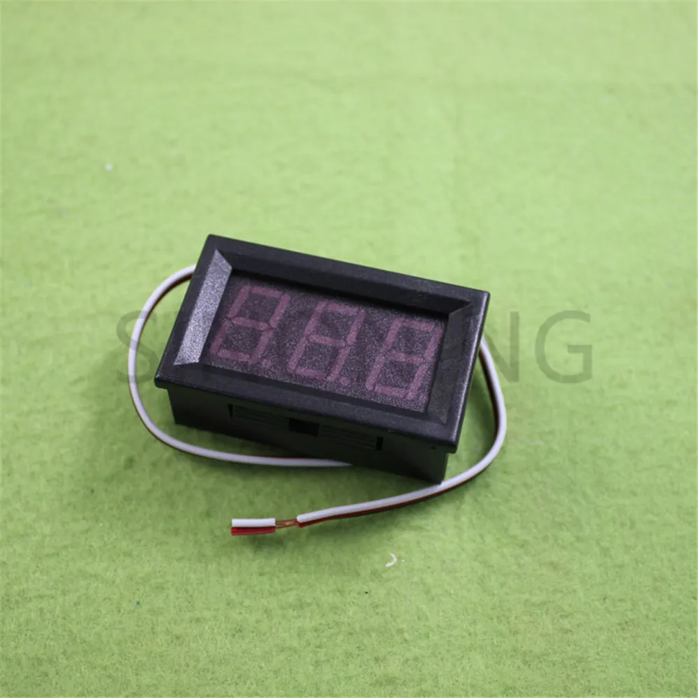Three-wire DC voltage meter 0.56-inch LED digital voltmeter DC 0V-30.0V anti-reverse
Three-wire DC voltage meter 0.56-inch LED digital voltmeter DC 0V-30.0V anti-reverse