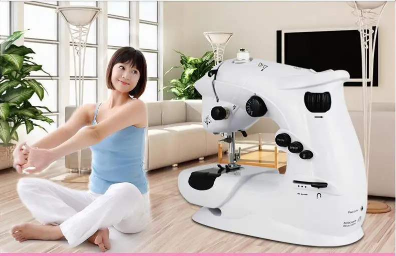 Hot Sale Household Electric Desktop Mini multi-function Sewing Machine pedal lock side Free shipping
Hot Sale Household Electric Desktop Mini multi-function Sewing Machine pedal lock side Free shipping
