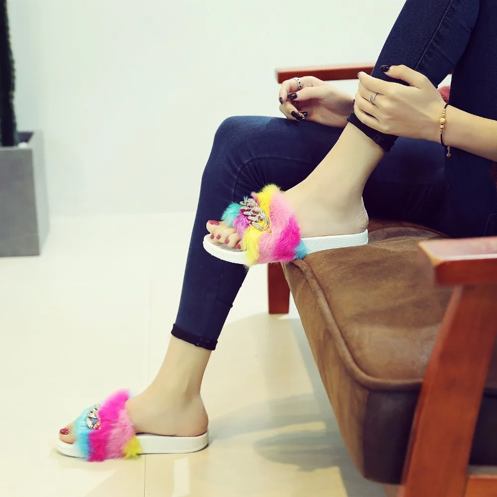 rainbow fur slides women spring summer home slippers two style fur flip flops lady bling chains decorate warm mules shoes mujer
rainbow fur slides women spring summer home slippers two style fur flip flops lady bling chains decorate warm mules shoes mujer