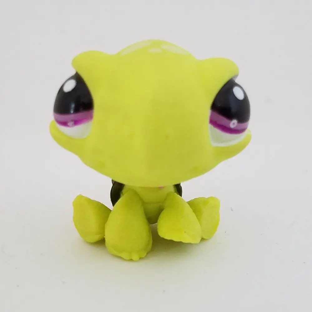 Original LPS quality cute toys Lovely Pet shop animal baby turtle action figure littlest doll
Original LPS quality cute toys Lovely Pet shop animal baby turtle action figure littlest doll