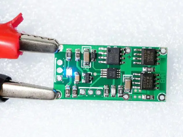 Free Shipping! MAX 4.35V, 4.2V, 3.6V with battery automatic polarity recognition Lithium battery charging board module sensor
Free Shipping! MAX 4.35V, 4.2V, 3.6V with battery automatic polarity recognition Lithium battery charging board module sensor
