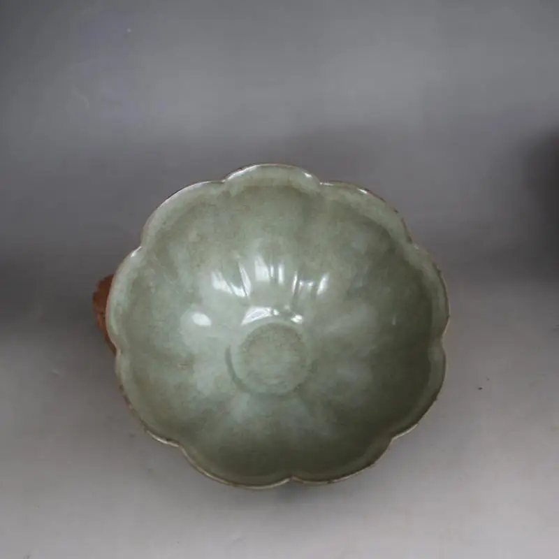 

Rare Song Dynasty(961--1275)Jian Kiln porcelain bowl,Celadon glaze Lotus Bowl,best collection & adornment, Free shipping