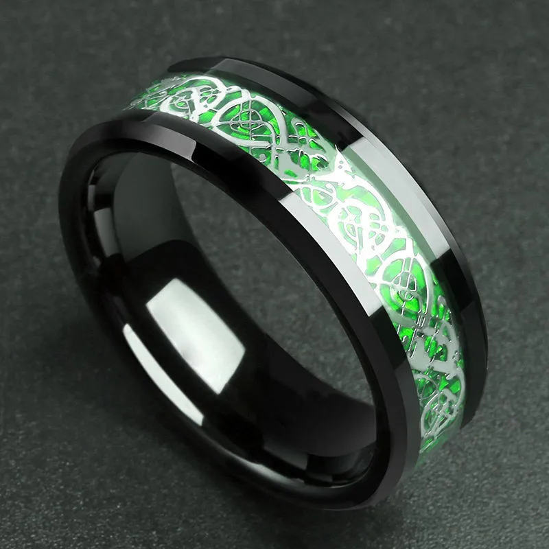 Domineering Men Ring Red Green Carbon Fiber Black Dragon Inlay Comfort Fit Stainless steel Rings for Men Wedding Band Ring
Domineering Men Ring Red Green Carbon Fiber Black Dragon Inlay Comfort Fit Stainless steel Rings for Men Wedding Band Ring