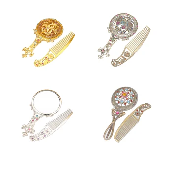2018 4 Colors New Hollow Handle Cosmetic Mirror Comb Suit Set Round Shaped Mirror Patterns Random
2018 4 Colors New Hollow Handle Cosmetic Mirror Comb Suit Set Round Shaped Mirror Patterns Random