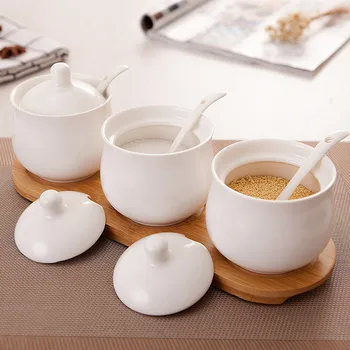 Kitchen seasoning jar creative ceramic condiment spice jar three-piece seasoning box set sugar can salt shaker wx9061037
Kitchen seasoning jar creative ceramic condiment spice jar three-piece seasoning box set sugar can salt shaker wx9061037