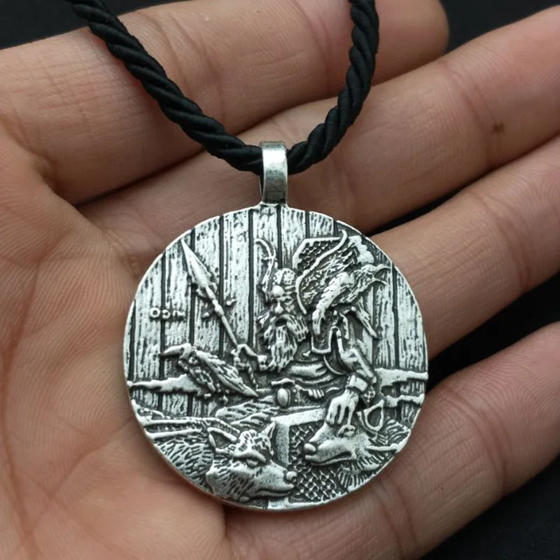 Pagan God Odin With Ravens And Wolf Trinity Pendant Necklaces Norse Odin Viking Jewelry Slavic Pendant viking Man necklace
Pagan God Odin With Ravens And Wolf Trinity Pendant Necklaces Norse Odin Viking Jewelry Slavic Pendant viking Man necklace