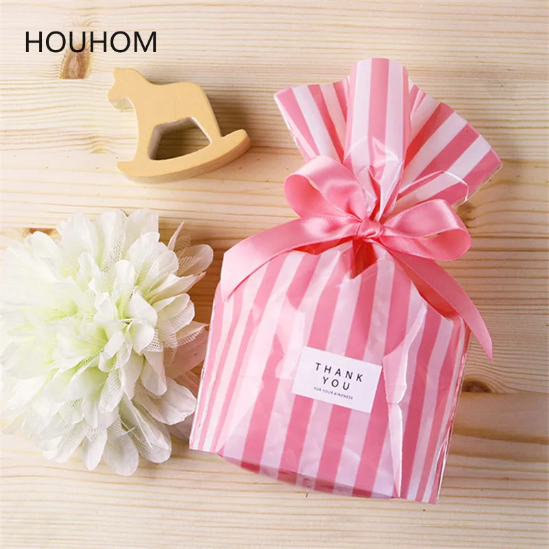 10pcs Bow Stripe Dragee Black Flower Box Wedding Candy Biscuits Snack Baking Package Plastic Packaging Event Party Supplies
10pcs Bow Stripe Dragee Black Flower Box Wedding Candy Biscuits Snack Baking Package Plastic Packaging Event Party Supplies