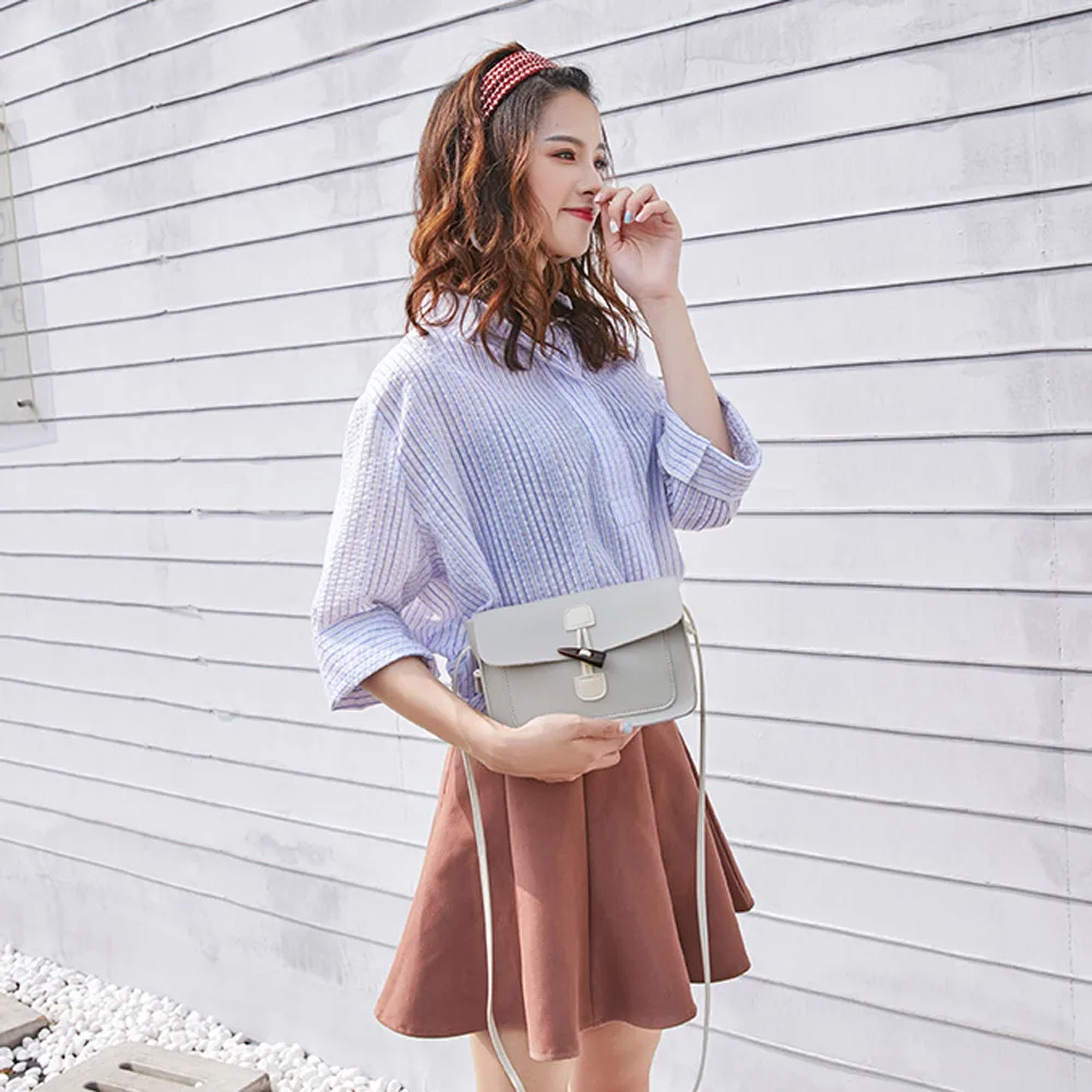 Aelicy Women Messenger bag casual women's shoulder Crossbody bag female handbag Solid Hasp Cover bolsa feminina girl bag
Aelicy Women Messenger bag casual women's shoulder Crossbody bag female handbag Solid Hasp Cover bolsa feminina girl bag