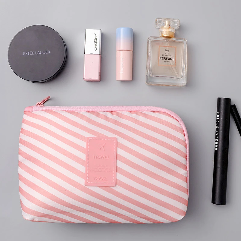 Fashion Travel Accessories Travel USB Case Bag phone Storage Women makeup Package Portable Function Suitcase Cleaning Pouch Part
Fashion Travel Accessories Travel USB Case Bag phone Storage Women makeup Package Portable Function Suitcase Cleaning Pouch Part
