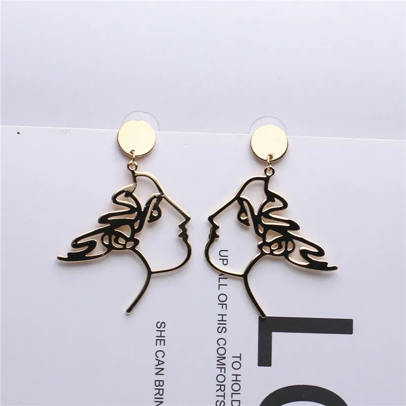 2018 Hot Fashion Jewelry Metal Copper Creative Design Face Earrings Fun Hollow Earrings for women gift
2018 Hot Fashion Jewelry Metal Copper Creative Design Face Earrings Fun Hollow Earrings for women gift