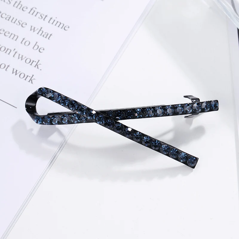 CHIMERA Crystal Hairpin Clamp Fashion Simple Sparking Dark Blue Hair Clips Metal Barrettes for Women Girls Headwear
CHIMERA Crystal Hairpin Clamp Fashion Simple Sparking Dark Blue Hair Clips Metal Barrettes for Women Girls Headwear