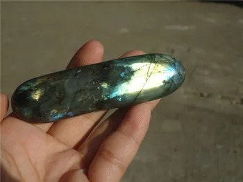 95g Natural labradorite QUARTZ CRYSTAL Rough Polished from Madagascar LA1011
95g Natural labradorite QUARTZ CRYSTAL Rough Polished from Madagascar LA1011